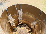 Traps to retrieve eggs from wild BSF females