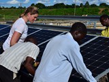 Mounting the solar panels on the tray